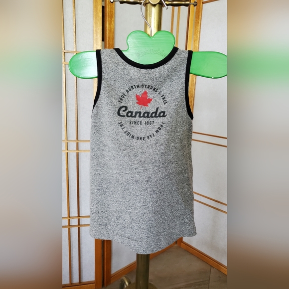 Bu Dle 5/$20. Boys Canada tank top - Picture 2 of 3